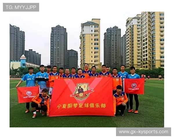 足球联赛与公共交通部门合作推出赛事日便民方案减少出行压力,关于举办足球联谊赛的通知